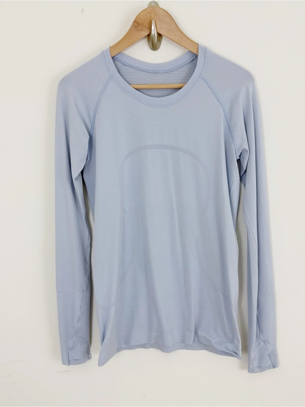 lululemon athletica Swiftly Tech Bluw Linen Long-Sleeve Crew Performance Top